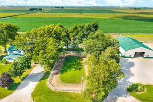 9101 Old Silo Rd, Clifton, IL 61727 - Photo 68