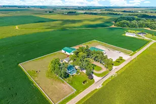 9101 Old Silo Rd, Clifton, IL 61727 - Photo 76