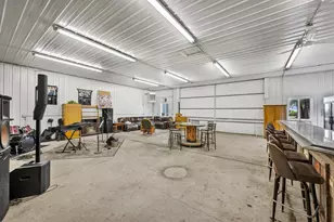 9101 Old Silo Rd, Clifton, IL 61727 - Photo 50