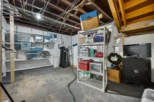 9101 Old Silo Rd, Clifton, IL 61727 - Photo 34