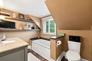 6936 N Owen Ave, Chicago, IL 60631 - Photo 24