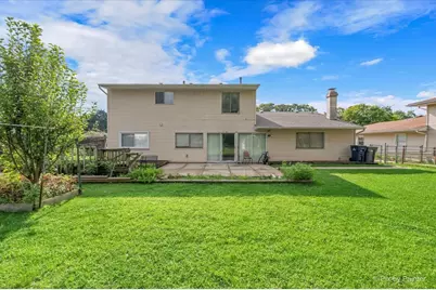 137 Mulford Drive, Elgin, IL 60120 - Photo 32
