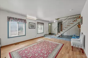 137 Mulford Dr, Elgin, IL 60120 - Photo 10