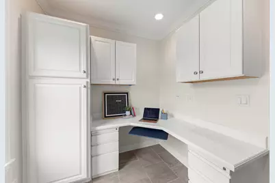 130 S Washington Street, Westmont, IL 60559 - Photo 16