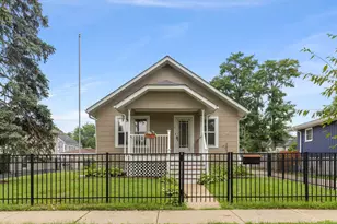 130 S Washington St, Westmont, IL 60559 - Photo 1