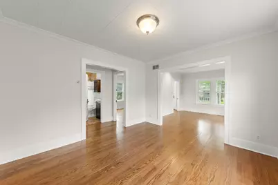 130 S Washington Street, Westmont, IL 60559 - Photo 6