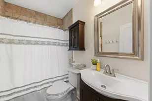 130 S Washington St, Westmont, IL 60559 - Photo 12