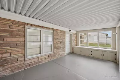 1245 W Violet Street, Freeport, IL 61032 - Photo 30