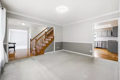 356 Yorkshire Drive, Mundelein, IL 60060 - Photo 4