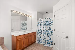 2107 Waterbury Dr, Joliet, IL 60431 - Photo 12