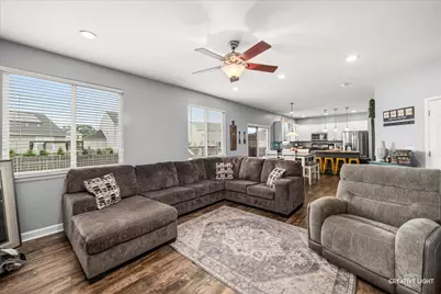 2107 Waterbury Drive, Joliet, IL 60431 - Photo 10