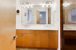 421 S Ridgeland Ave, Oak Park, IL 60302 - Photo 10