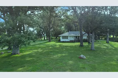 2214 N State Route 1, Watseka, IL 60970 - Photo 36