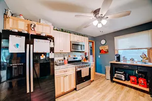 2214 N State Route 1, Watseka, IL 60970 - Photo 16