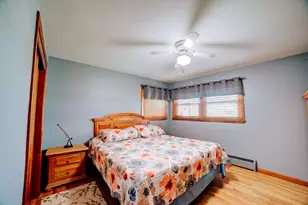 2214 N State Route 1, Watseka, IL 60970 - Photo 30