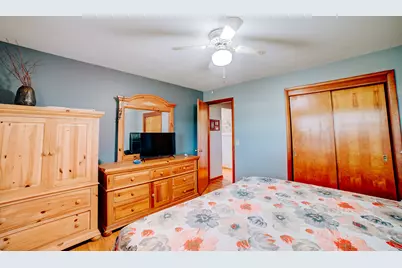 2214 N State Route 1, Watseka, IL 60970 - Photo 32
