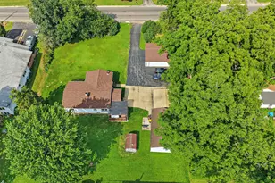809 Washington St, Woodstock, IL 60098 - Photo 32