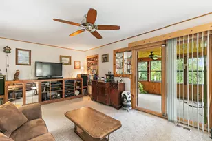 809 Washington St, Woodstock, IL 60098 - Photo 6