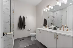 3026 W Lyndale St, Chicago, IL 60647 - Photo 16