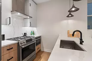 3026 W Lyndale St, Chicago, IL 60647 - Photo 10