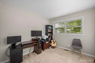 2614 Crystal Lake Rd, Cary, IL 60013 - Photo 12