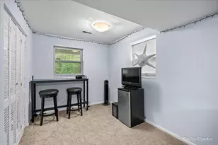 2614 Crystal Lake Rd, Cary, IL 60013 - Photo 16
