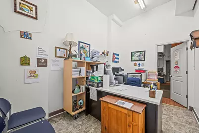 2822 N Milwaukee Avenue, Chicago, IL 60618 - Photo 4