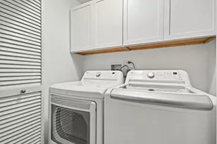 1102 Iron Horse Ct, Elgin, IL 60124 - Photo 26