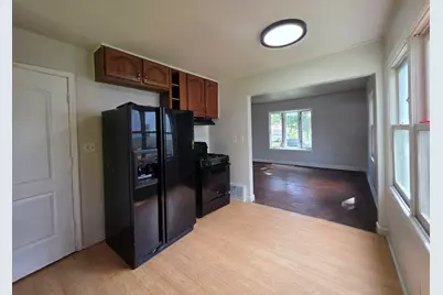 2302 Horeb Avenue, Zion, IL 60099 - Photo 10