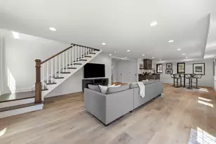 639 N Park Blvd, Glen Ellyn, IL 60137 - Photo 32