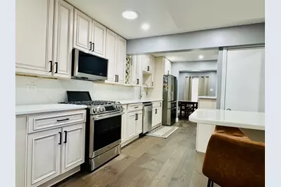 7258 W 72nd Street, Bridgeview, IL 60455 - Photo 6