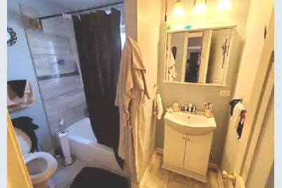 1016 Park Avenue, North Chicago, IL 60064 - Photo 12