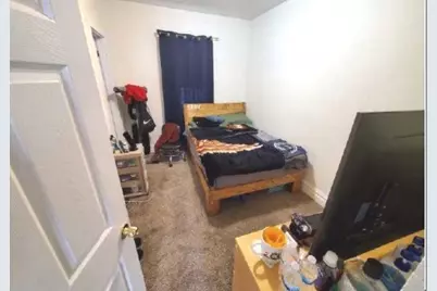 1016 Park Avenue, North Chicago, IL 60064 - Photo 18