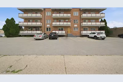 6441 W Pershing Road #104, Stickney, IL 60402 - Photo 2