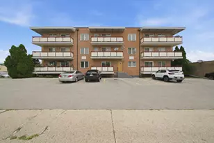 6441 W Pershing Rd, Stickney, IL 60402 - Photo 2