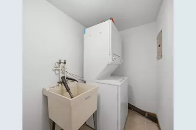 6441 W Pershing Road #104, Stickney, IL 60402 - Photo 18