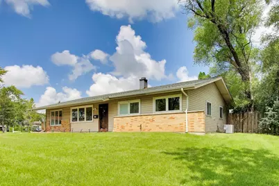 1300 Jefferson Road, Hoffman Estates, IL 60169 - Photo 2