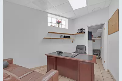8057 N Milwaukee Avenue, Niles, IL 60714 - Photo 12