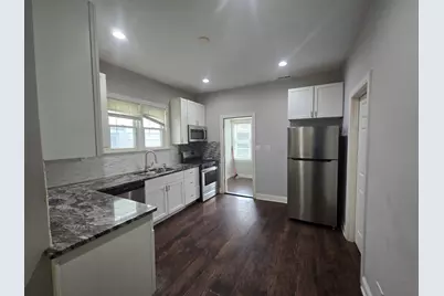 8622 S Escanaba Avenue, Chicago, IL 60617 - Photo 8