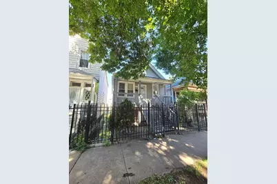8622 S Escanaba Avenue, Chicago, IL 60617 - Photo 1