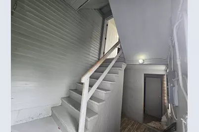 8622 S Escanaba Avenue, Chicago, IL 60617 - Photo 12
