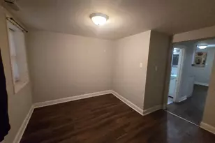 8622 S Escanaba Ave, Chicago, IL 60617 - Photo 20
