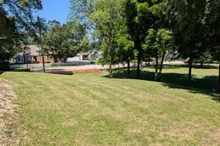 306 Richland Dr, Orangeville, IL 61060 - Photo 26