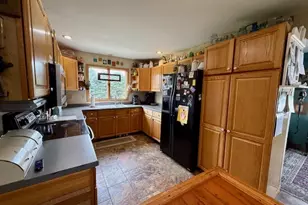 15555 McGirr Rd, Hinckley, IL 60520 - Photo 10