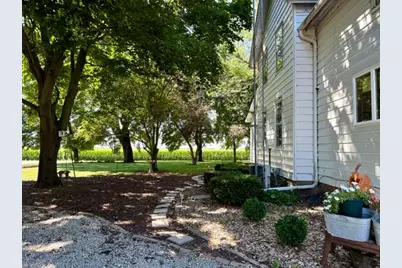 15555 McGirr Road, Hinckley, IL 60520 - Photo 24
