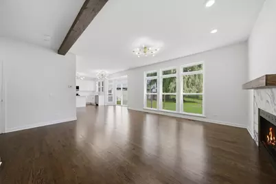 950 W Colfax Street, Palatine, IL 60067 - Photo 6