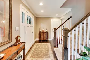 808 Dawes St, Libertyville, IL 60048 - Photo 4