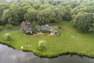 1122 Timber Trails Rd, Downers Grove, IL 60516 - Photo 6