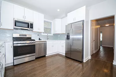 2824 N Springfield Avenue, Chicago, IL 60618 - Photo 12