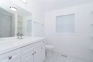 2824 N Springfield Ave, Chicago, IL 60618 - Photo 26